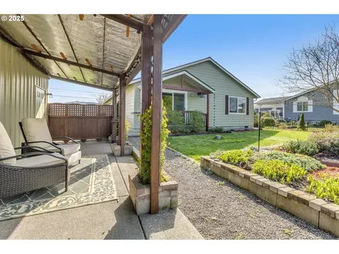 700 Little Valley Road Roseburg OR 97471