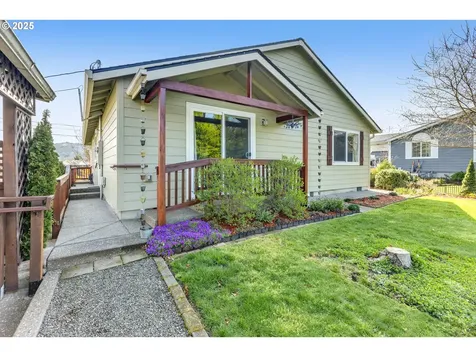 700 Little Valley Road Roseburg OR 97471