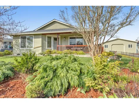 700 Little Valley Road Roseburg OR 97471