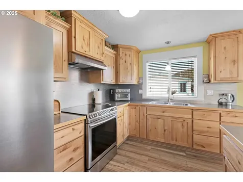700 Little Valley Road Roseburg OR 97471