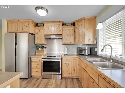 700 Little Valley Road Roseburg OR 97471
