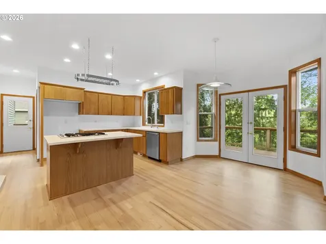 2321 NE Estate Drive Hillsboro OR 97124