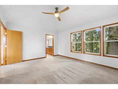 2321 NE Estate Drive Hillsboro OR 97124