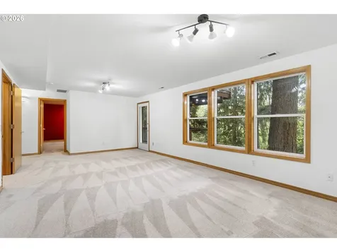 2321 NE Estate Drive Hillsboro OR 97124