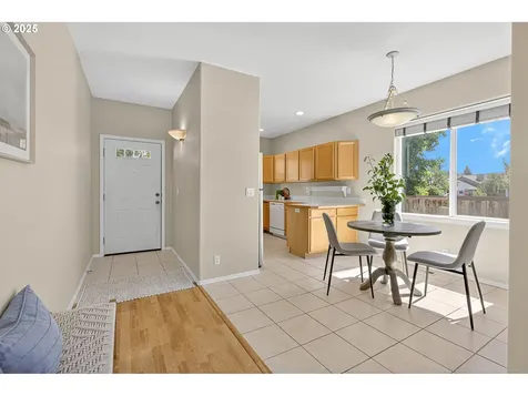 3783 Riviera Eugene OR 97402