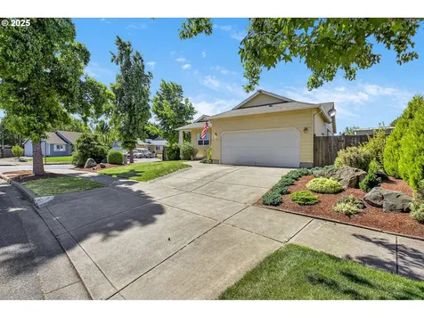 3783 Riviera Eugene OR 97402