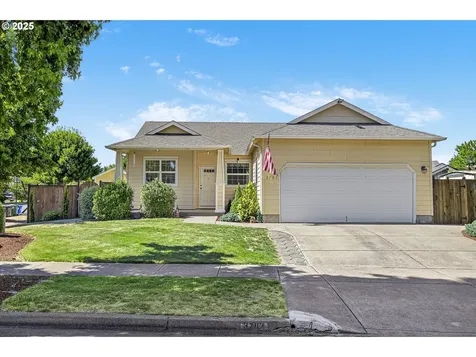 3783 Riviera Eugene OR 97402