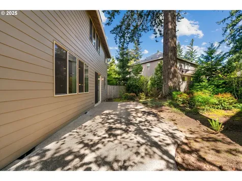 23109 Bland Circle West Linn OR 97068