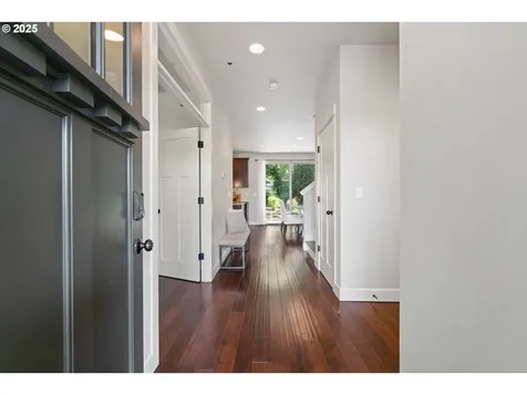 23109 Bland Circle West Linn OR 97068