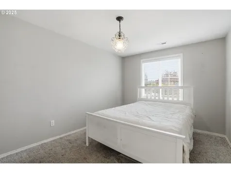 8311 NE 156th Avenue Vancouver WA 98682