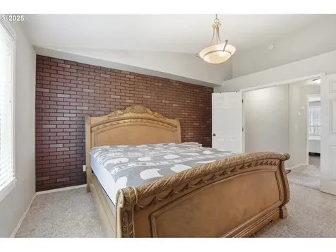 8311 NE 156th Avenue Vancouver WA 98682