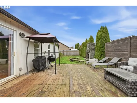 8311 NE 156th Avenue Vancouver WA 98682