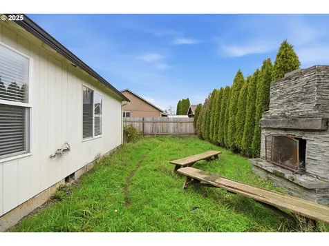 8311 NE 156th Avenue Vancouver WA 98682