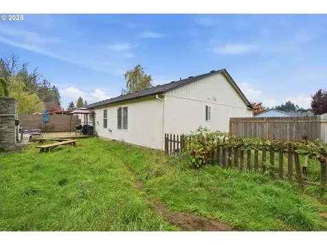 8311 NE 156th Avenue Vancouver WA 98682