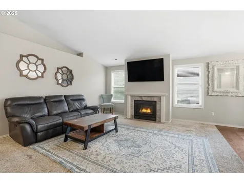 8311 NE 156th Avenue Vancouver WA 98682