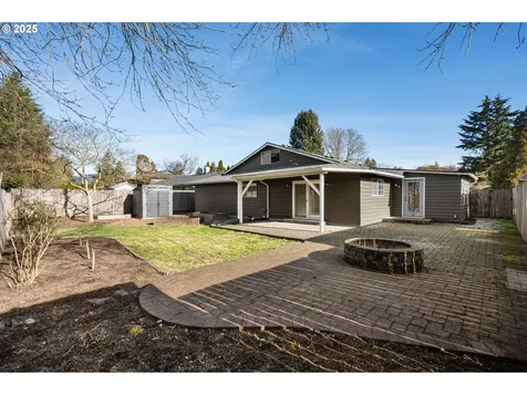 813 N Marie Avenue Newberg OR 97132