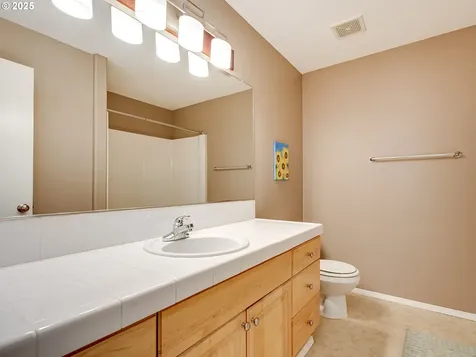1091 56th Street Washougal WA 98671