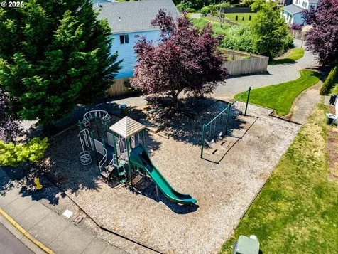 1091 56th Street Washougal WA 98671