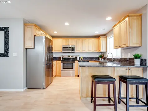 1091 56th Street Washougal WA 98671