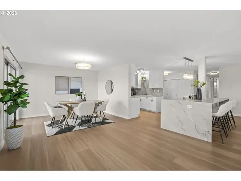 200 Burnham Road Lake Oswego OR 97034