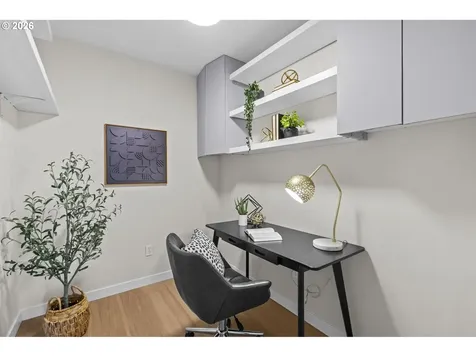 200 Burnham Road Lake Oswego OR 97034