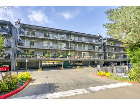 200 Burnham Road Lake Oswego OR 97034