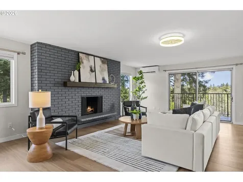 200 Burnham Road Lake Oswego OR 97034