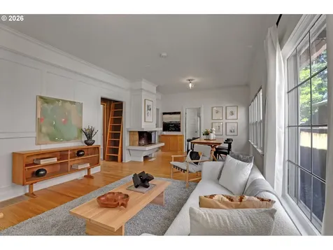 3405 NE 73rd Avenue Portland OR 97213