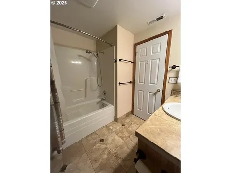 10205 NE 69th Street Vancouver WA 98662