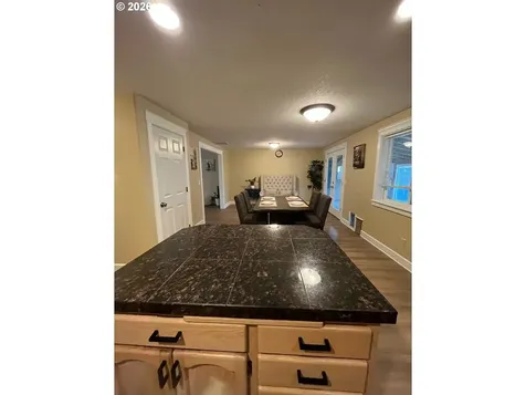 10205 NE 69th Street Vancouver WA 98662