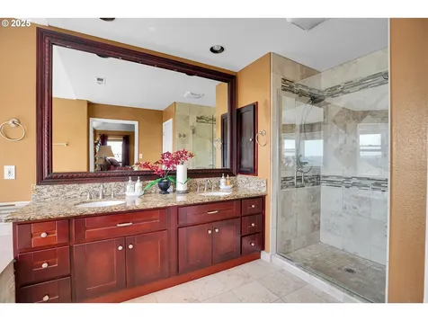 15703 SW Barrington Terrace Tigard OR 97224