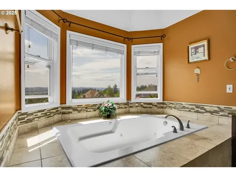 15703 SW Barrington Terrace Tigard OR 97224