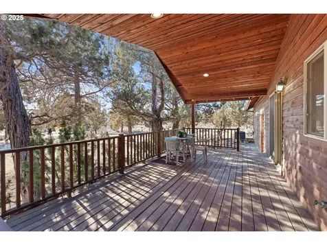 64520 Joe Neil Road Bend OR 97701