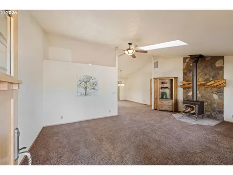 64520 Joe Neil Road Bend OR 97701