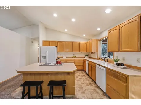 64520 Joe Neil Road Bend OR 97701