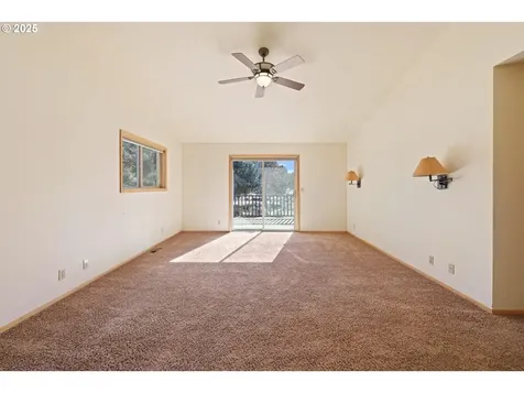 64520 Joe Neil Road Bend OR 97701