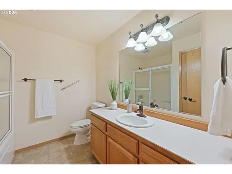 64520 Joe Neil Road Bend OR 97701