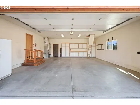 64520 Joe Neil Road Bend OR 97701