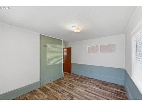 1313 Bayview Street North Bend OR 97459