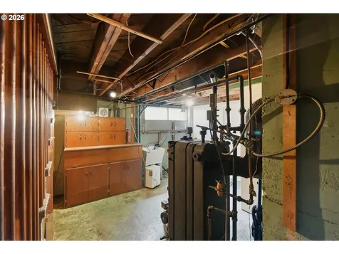 1313 Bayview Street North Bend OR 97459