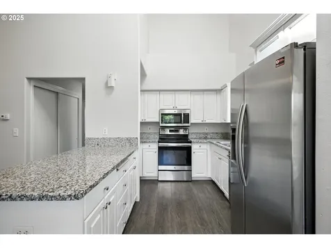 5609 SE 117th Avenue Portland OR 97266