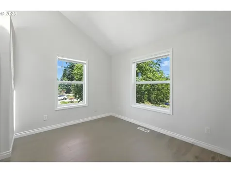 5609 SE 117th Avenue Portland OR 97266