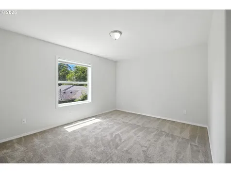 5609 SE 117th Avenue Portland OR 97266