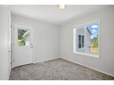 5609 SE 117th Avenue Portland OR 97266