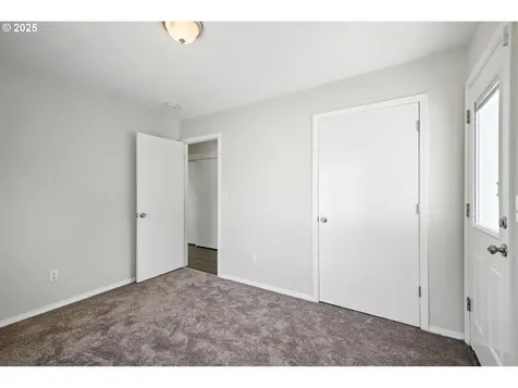 5609 SE 117th Avenue Portland OR 97266