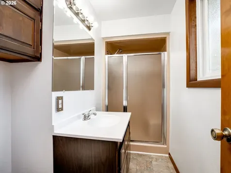1635 SE Queenborough Court Mcminnville OR 97128