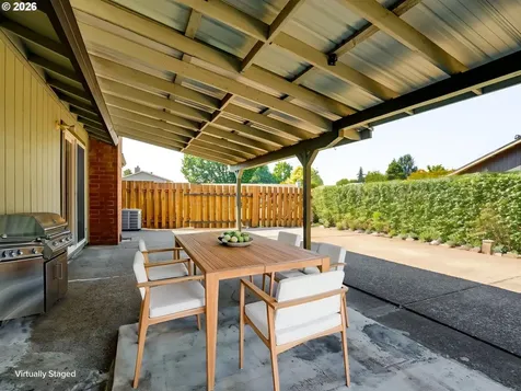 1635 SE Queenborough Court Mcminnville OR 97128