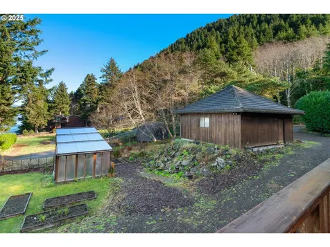 9800 Whiskey Creek Road Tillamook OR 97141