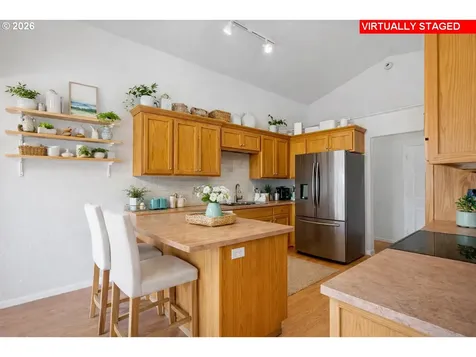 3125 V Street Springfield OR 97477