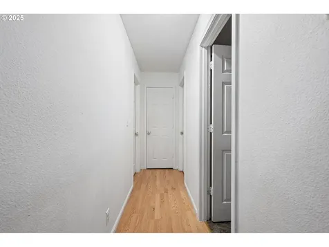 3125 V Street Springfield OR 97477